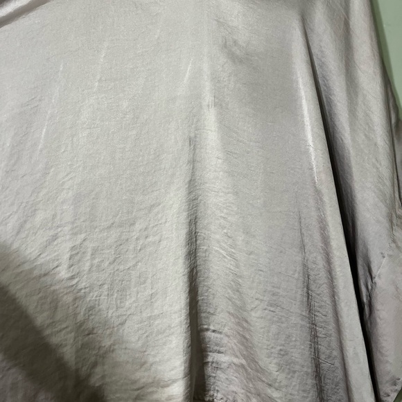 Show Me Your MuMu Taupe V-Neck Tunic - Picture 3 of 10